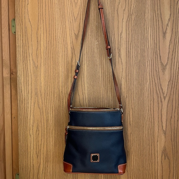 Dooney and Bourke midnight blue Crossbody Bag - Picture 1 of 5